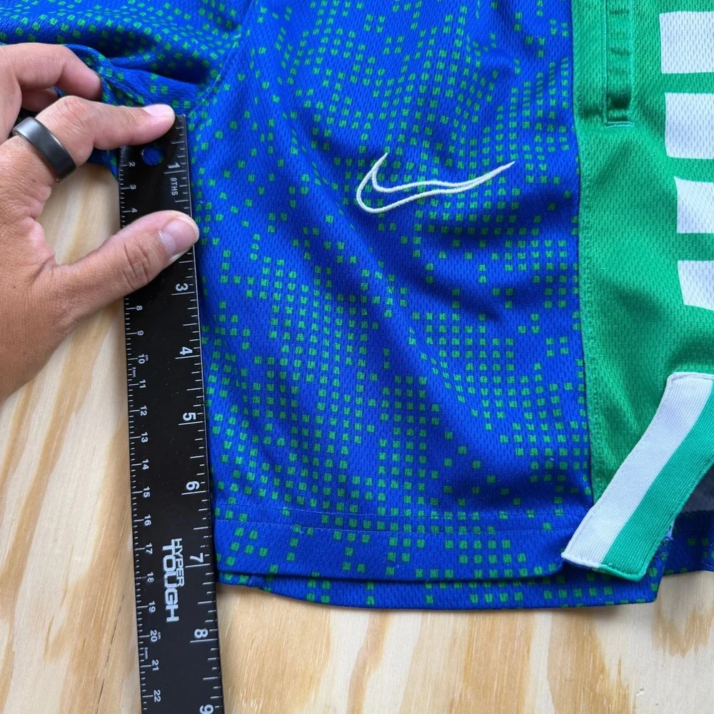 Nike Dri-FIT Elite Boys Basketball Shorts Blue Green Pixel Graphic Size Small